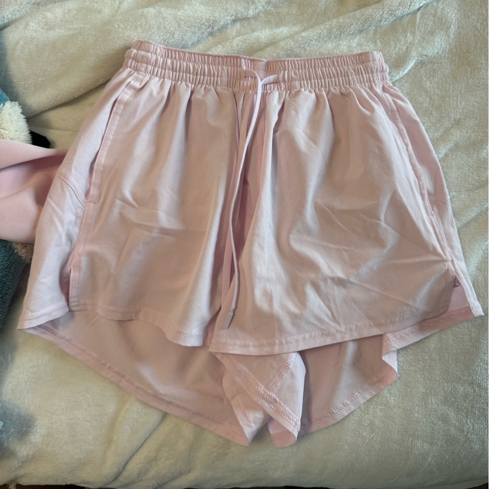 Lululemon pace rival shorts 3”